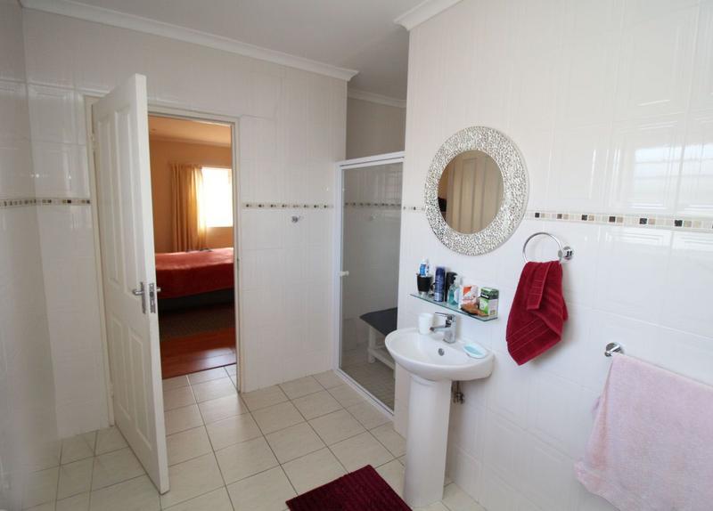 2 Bedroom Property for Sale in Viking Village Western Cape